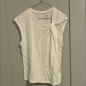 GAP Women's White T Size Small NWT